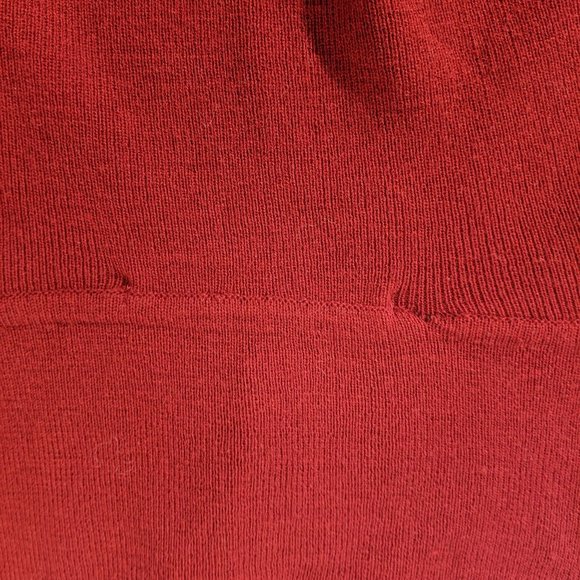 Nina Leonard Bourbon/Red Poncho. One size fits all - Picture 11 of 11